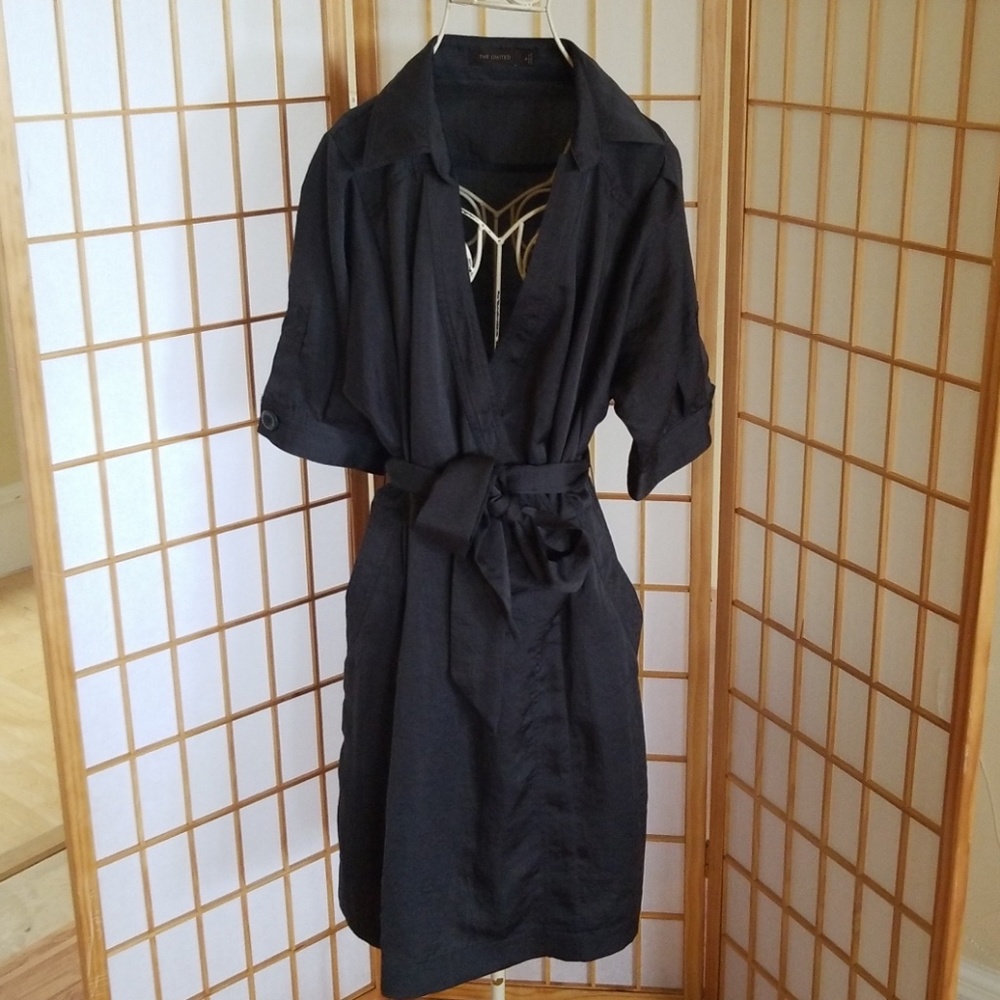 The Limited Black Kimono Tie Wrap Dress